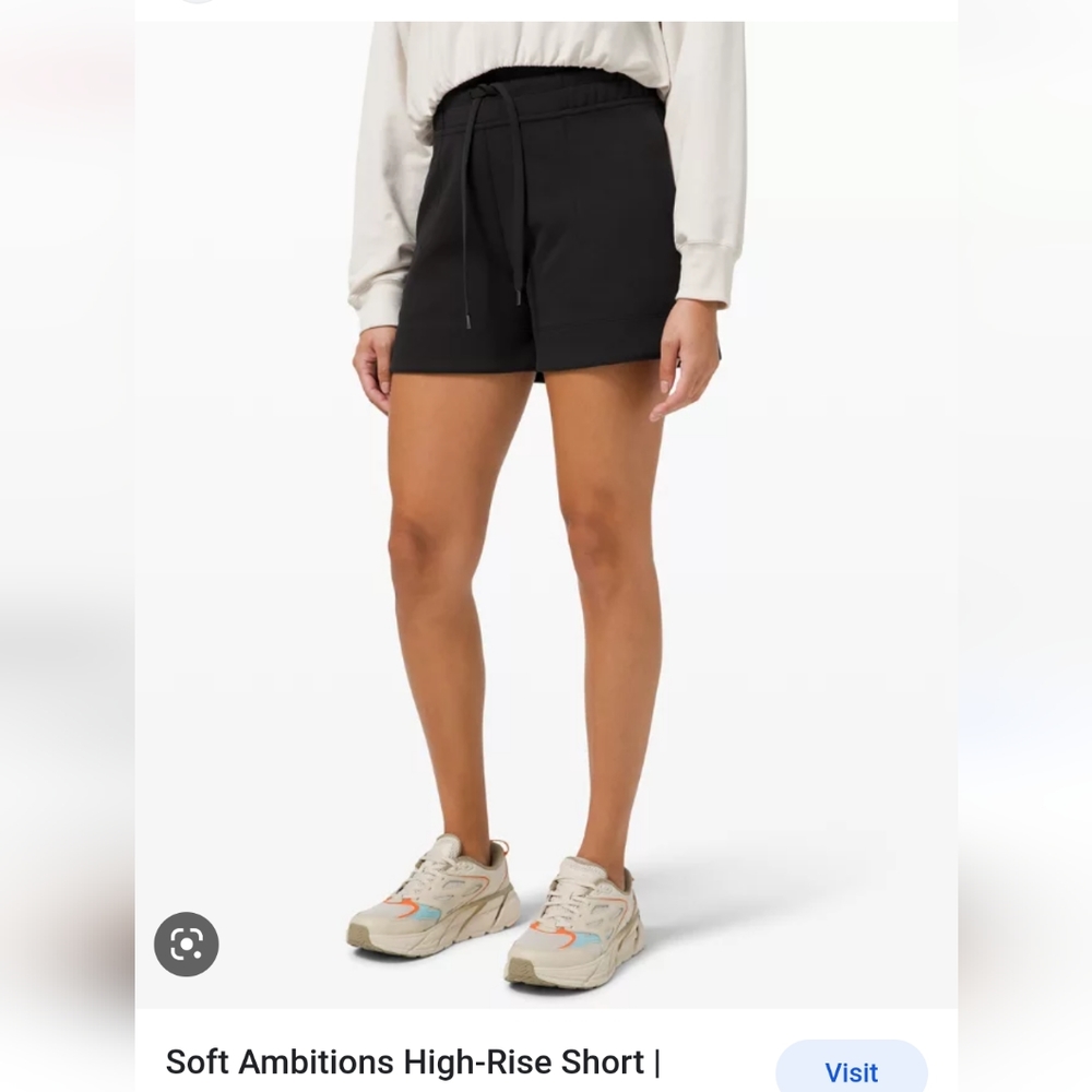 Never worn NWOT Lululemon Soft Ambitions 4" high rise shorts